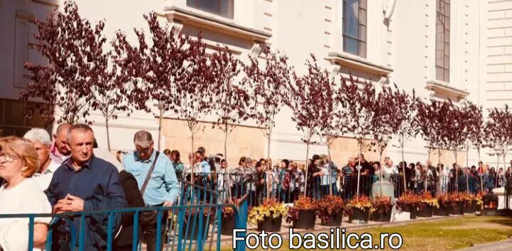 Peste 194.000 de pelerini au vizitat raclele Sfintei Cuvioase Parascheva și ale Sfântului Cuvios Paisie în Iași