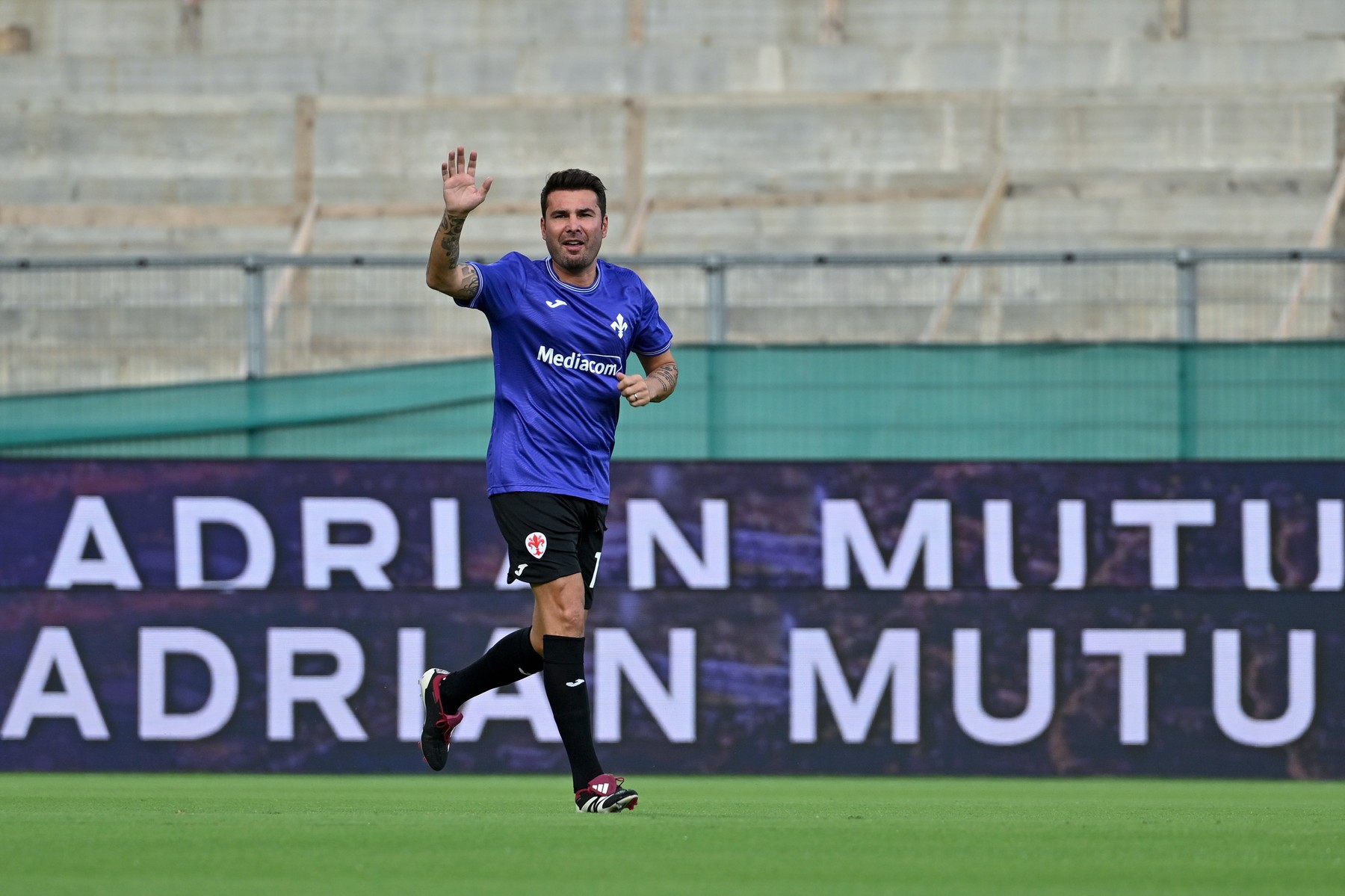 Adrian Mutu explică de ce Arnold Garita nu reușește la FCSB și critică strategia de scouting