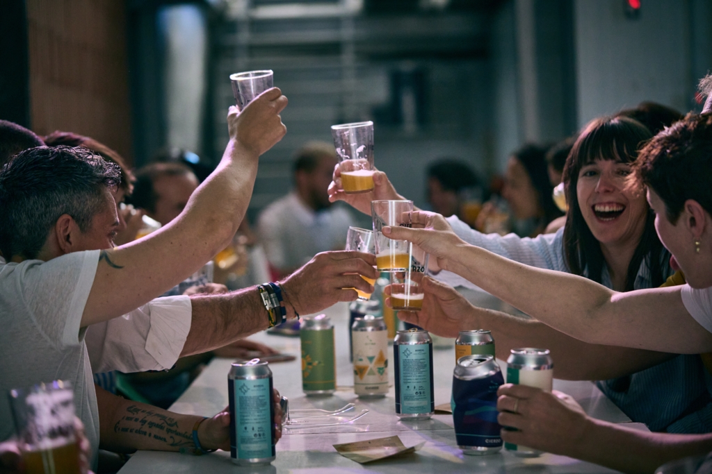 Cât timp trebuie să aștepți după consumul de alcool înainte de a conduce în siguranță