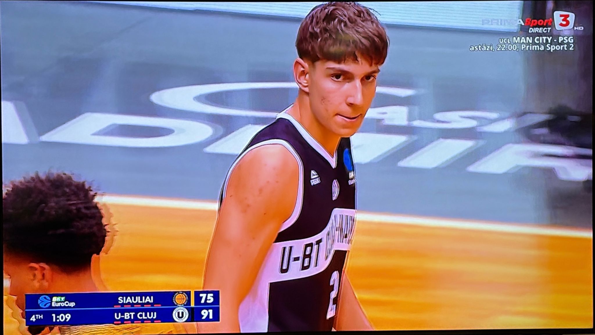 Munca bate talentul: Povestea adolescentului de 16 ani care a debutat în EuroCup