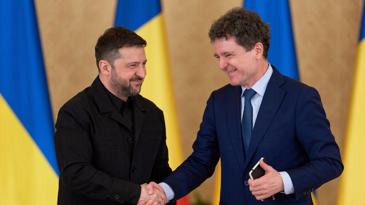 O clasă cu predare în limba română a fost închisă după doar patru zile în Ucraina. Reacția Ministerului de Externe