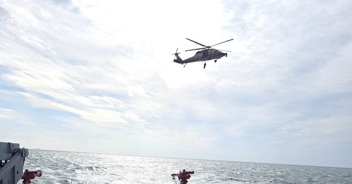 Operațiunile de căutare pentru marinarii dispăruți în Marea Neagră au fost reluate