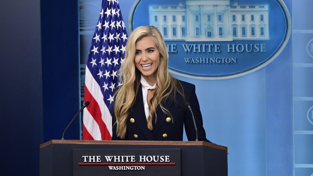 Donald Trump a demis-o pe purtătoarea de cuvânt Katie Zacharia după doar cinci zile
