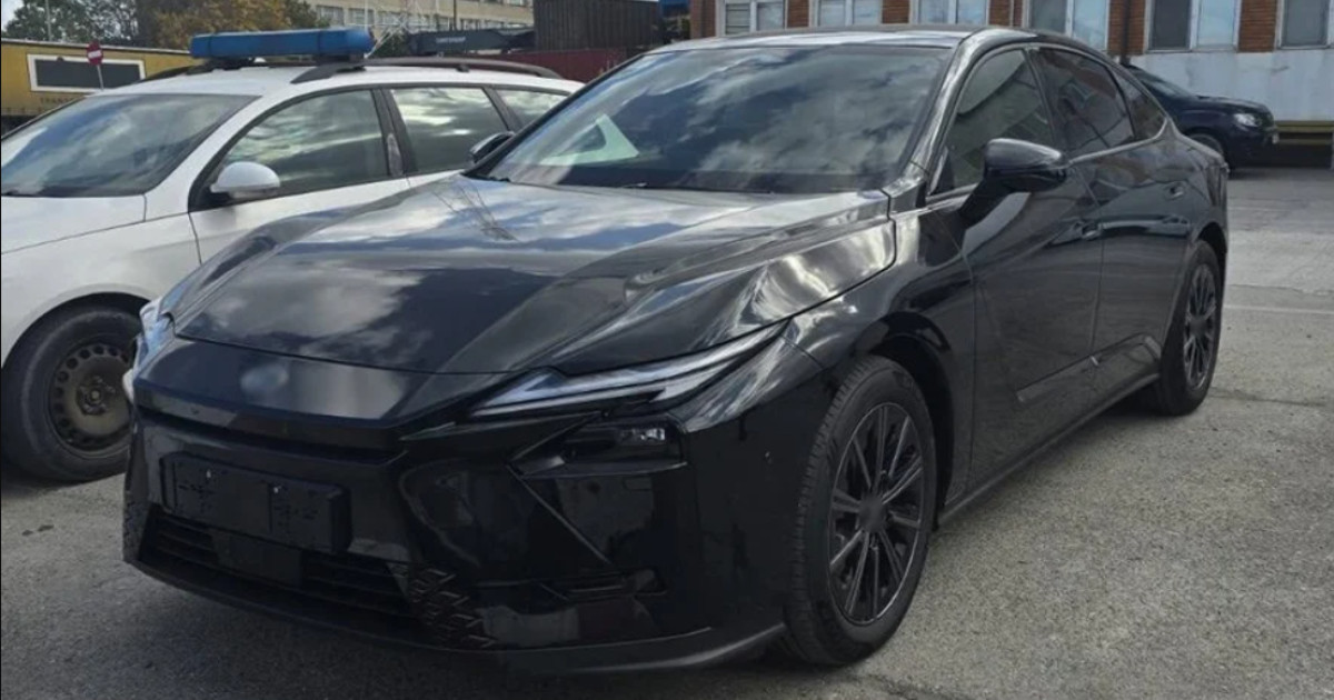 Autoturism de lux căutat de Suedia găsit în Portul Constanța: mașina urma să fie trimisă în Georgia