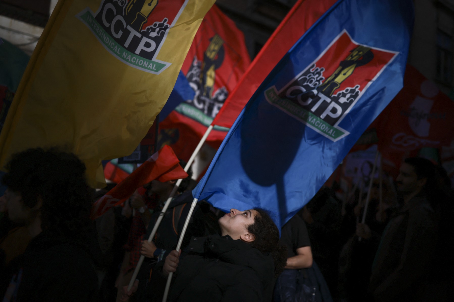 Proteste masive în Portugalia împotriva creșterii costului vieții și a crizei locuințelor