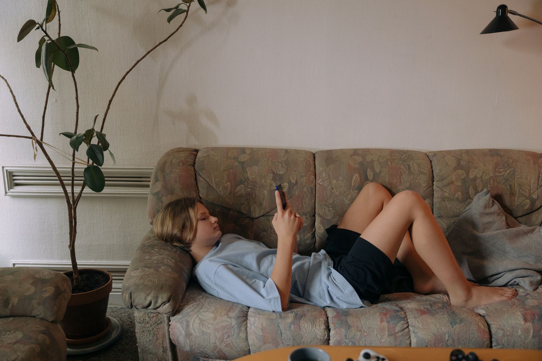 Adolescenții din România sunt cei mai expuși la bullying online și fake news din Uniunea Europeană