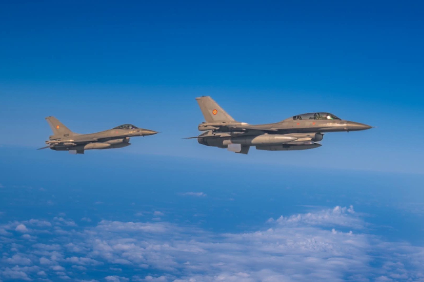Avioanele F-16 ale României au doborât două drone care au intrat în spațiul aerian deasupra apelor teritoriale