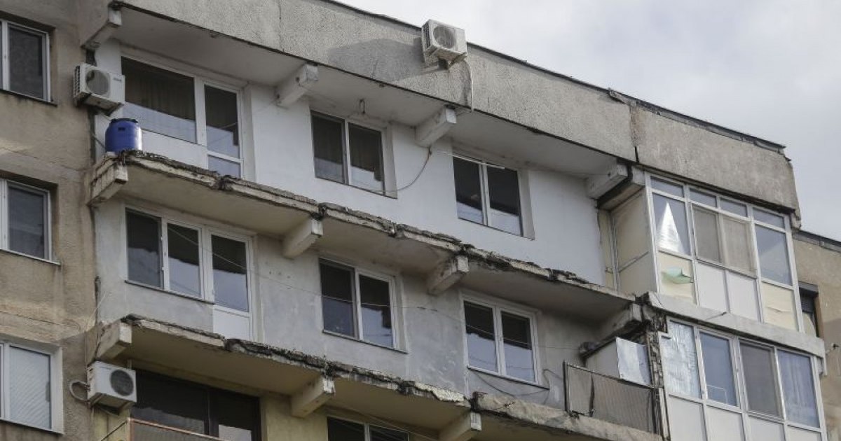 Impozit dublu pentru proprietarii care au închis balconul fără autorizație: ce spune noul Cod al urbanismului