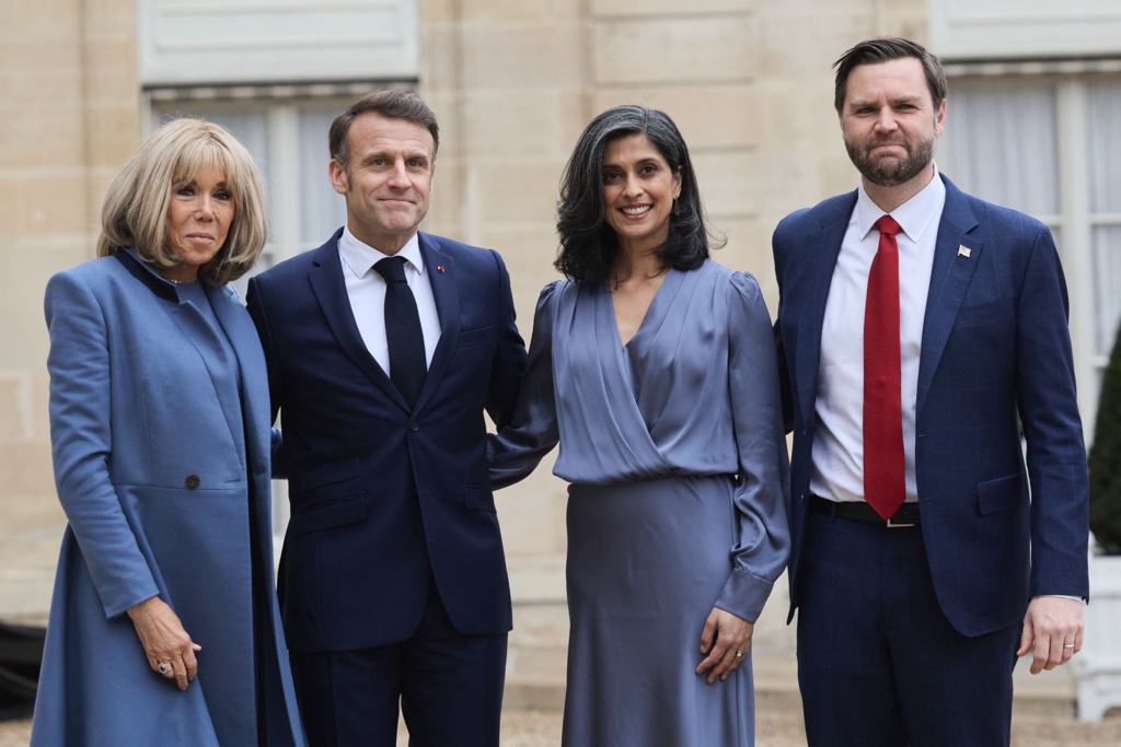 JD Vance asociază violențele din Franța cu politicile de imigrație și critică democrații americani