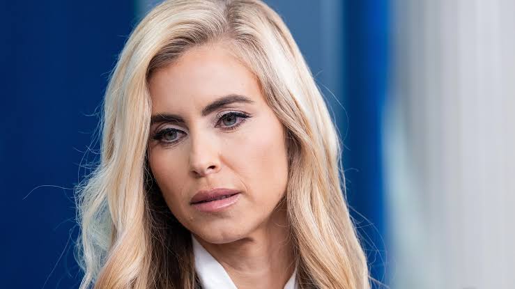 Mandat record la Casa Albă: Katie Zacharia a plecat din funcția de purtătoare de cuvânt a lui Trump după doar 5 zile