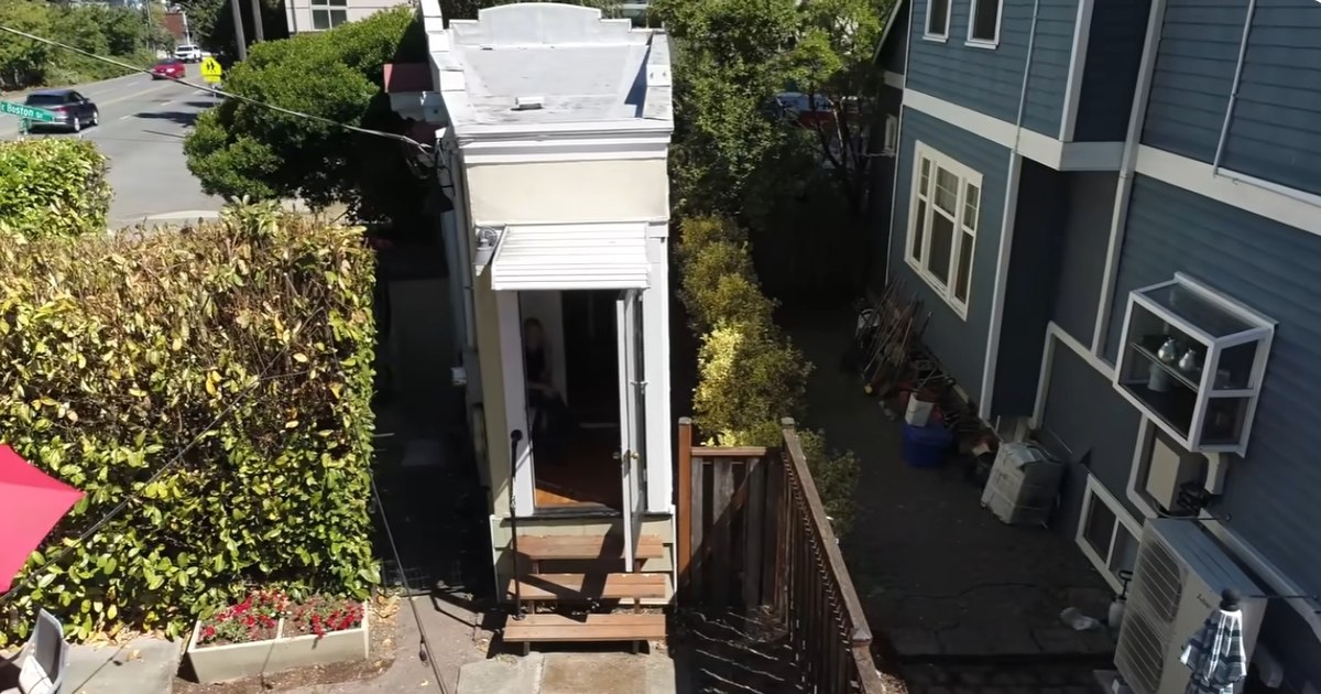 O locuință de doar 1,4 metri lățime s-a vândut cu 745.000 de dolari în Seattle