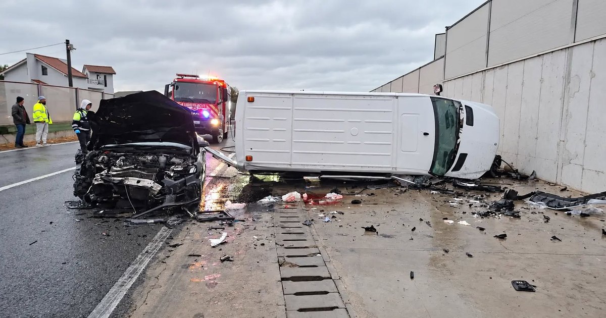 Accident grav pe DN 22 în Constanța: cinci persoane rănite și trafic blocat între Năvodari și Lumina