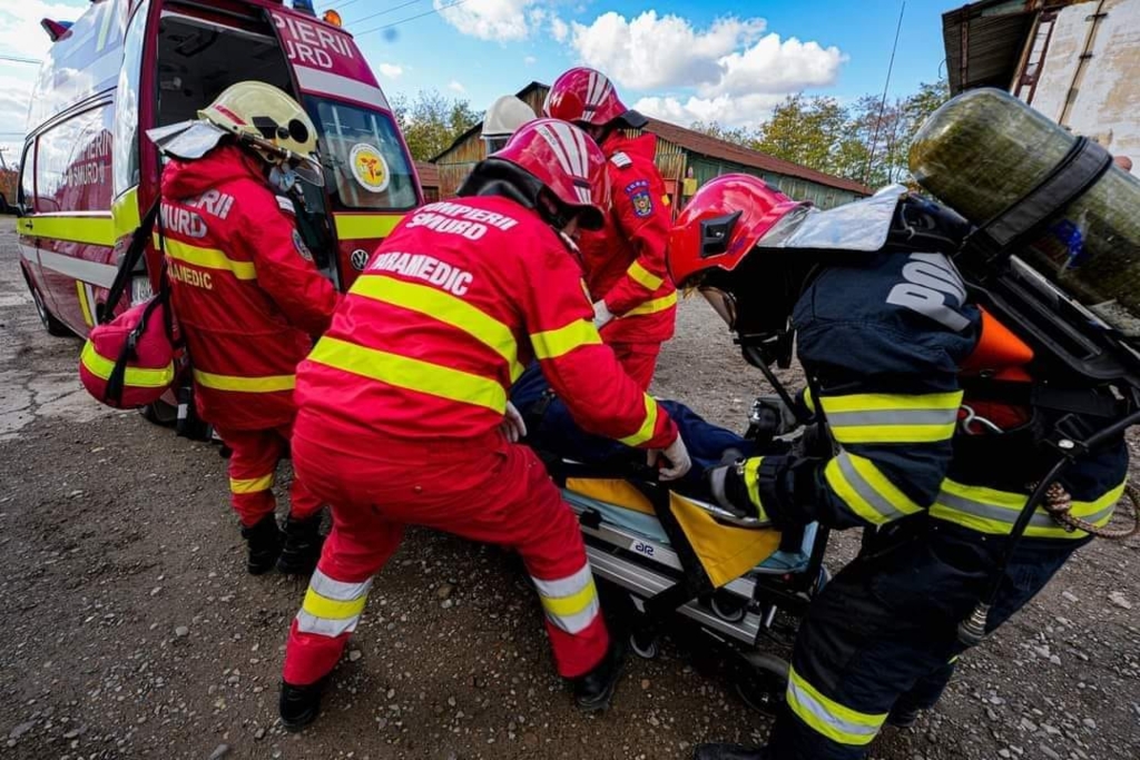 Accident grav pe DN 22 în Constanța: cinci persoane rănite, două sunt în stare de inconștiență