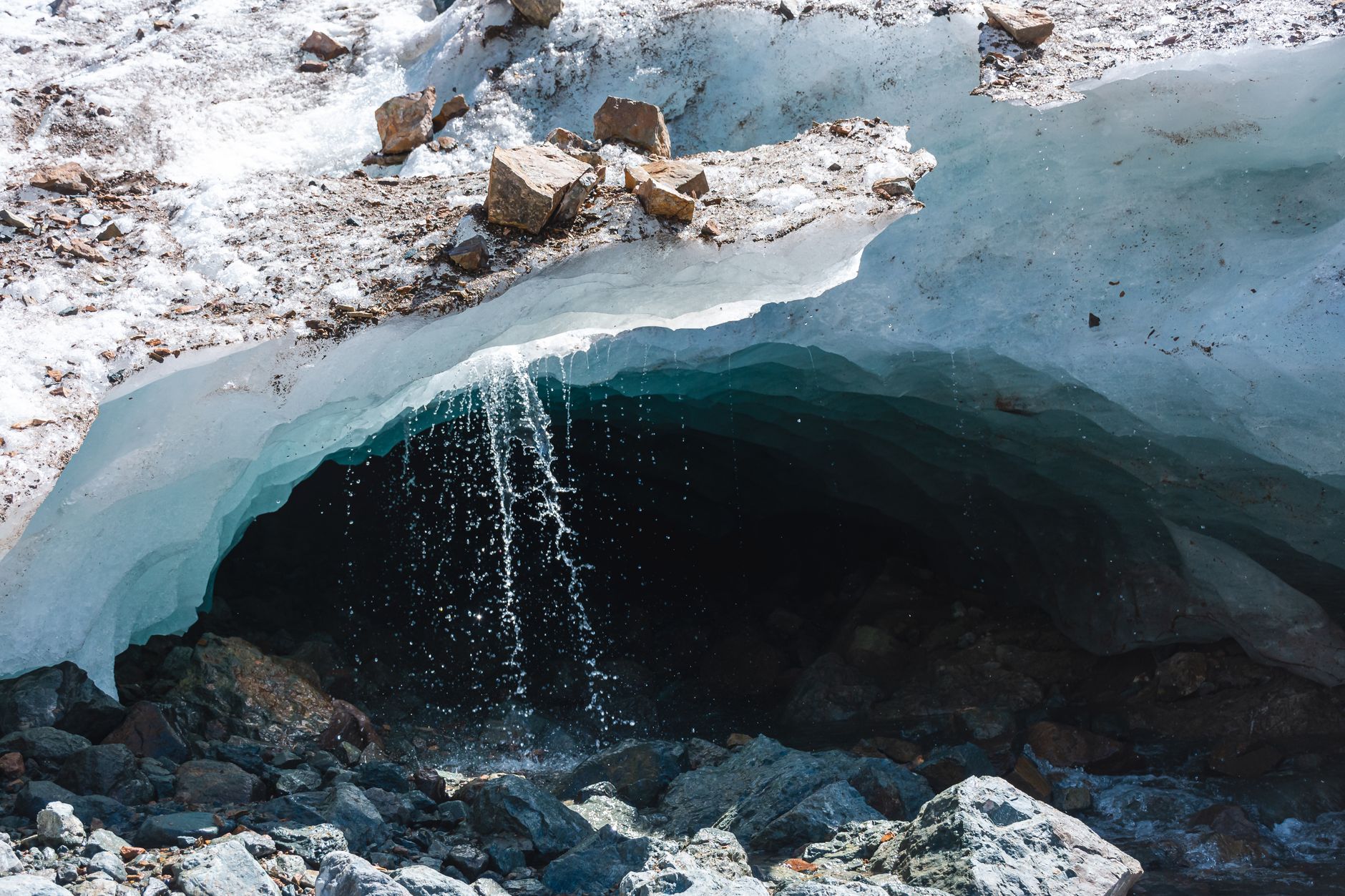 Apa de la robinet este contaminată în Longyearbyen. Rezervorul de apă din Svalbard este afectat de dezghețul permafrostului