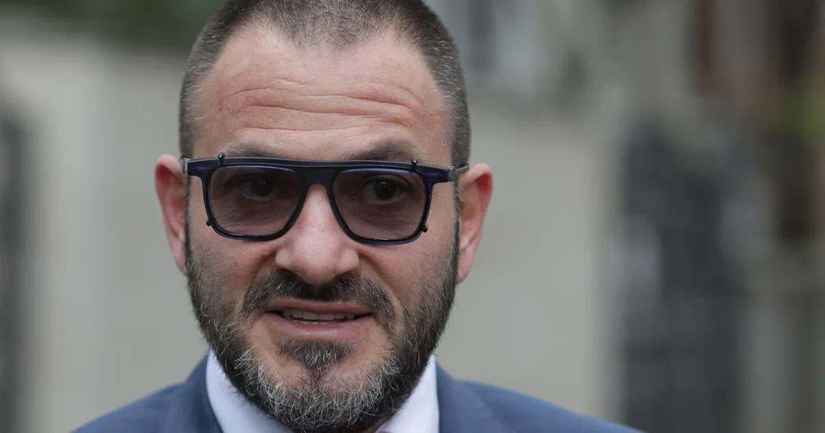 Horia Constantinescu a declarat că ar renunța la cetățenia română pentru cea chineză după o vizită în Guangzhou