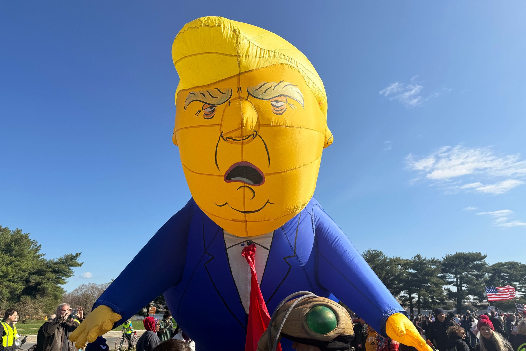 Manifestații masive în SUA sub sloganul „No Kings” împotriva lui Donald Trump