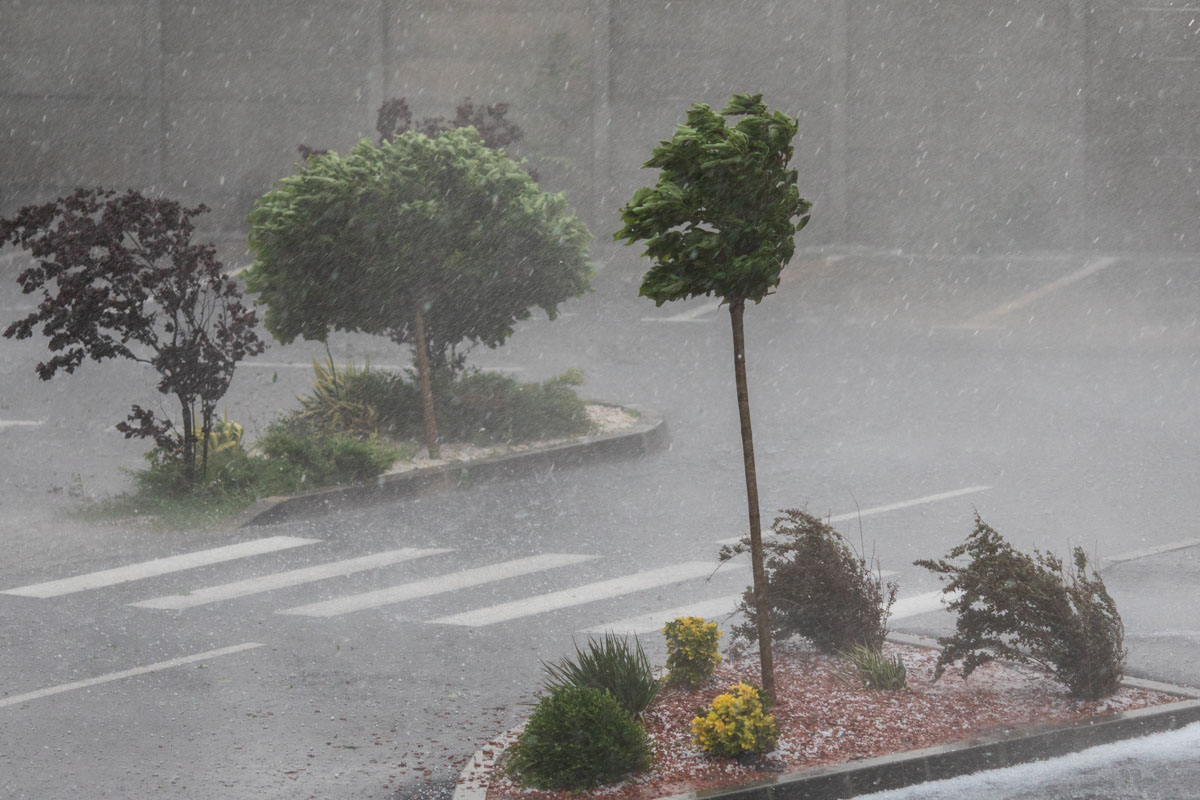 Avertisment meteorologic: Vreme instabilă, vijelii și averse torențiale în majoritatea regiunilor țării