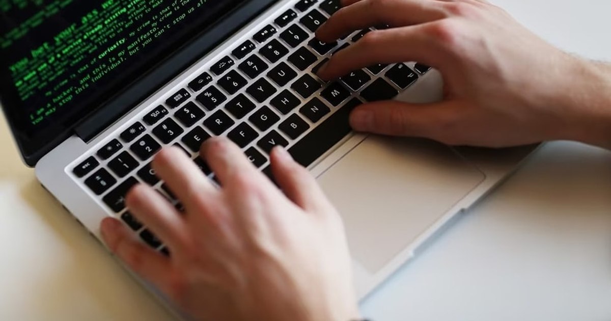Incident cibernetic la Societatea Națională de Radiocomunicații: serviciile de e-mail au fost afectate