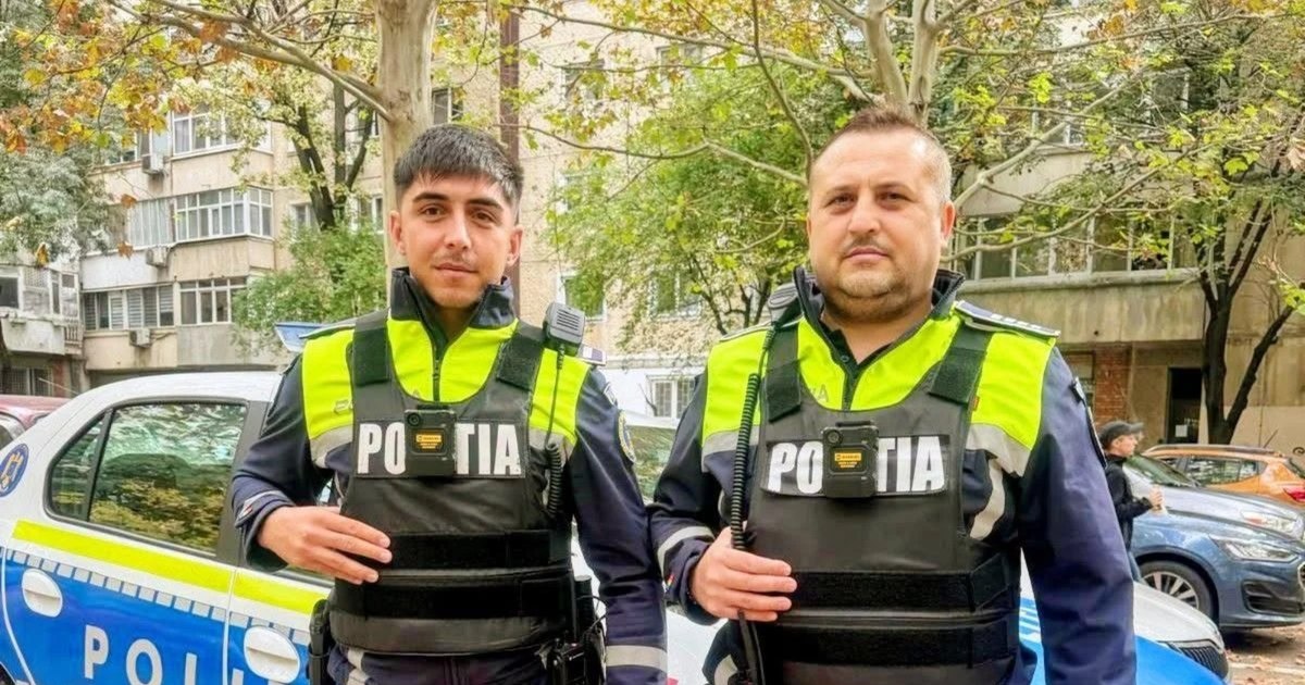 Intervenție de urgență în București: Doi polițiști au escortat un cuplu la maternitate