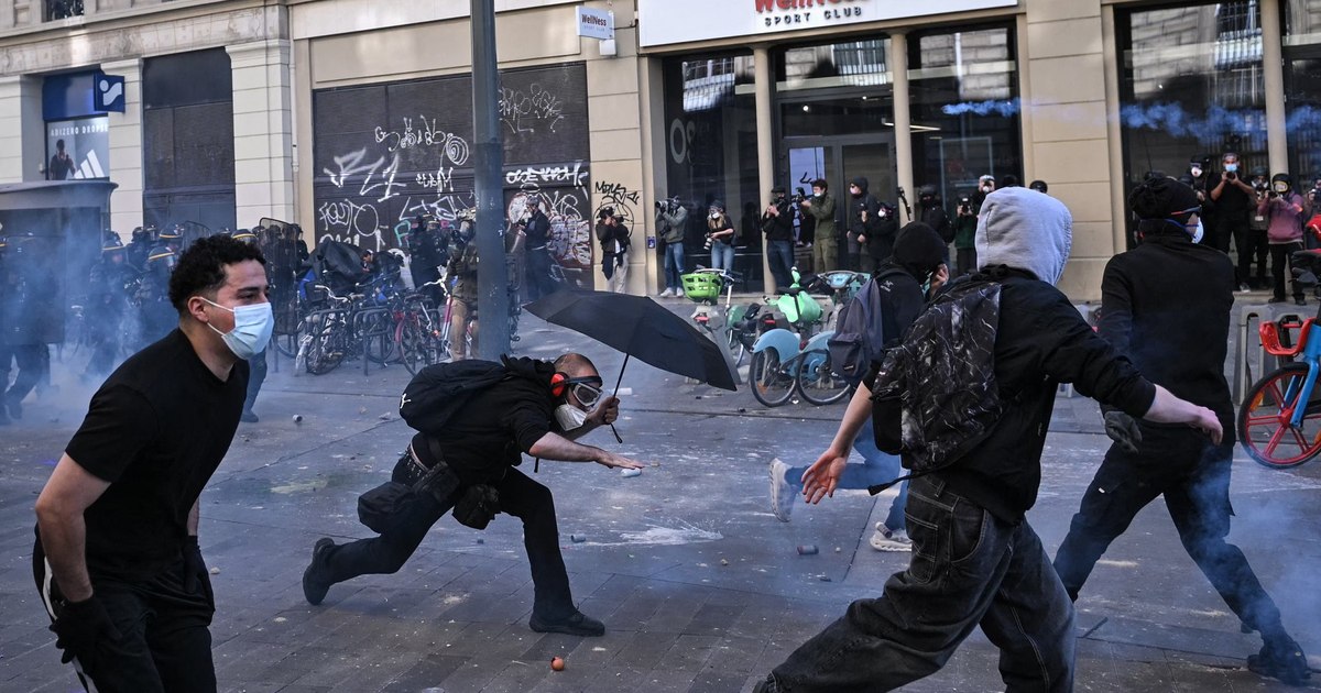 Generația Z se confruntă cu inegalități crescute și frustrări sociale în Europa