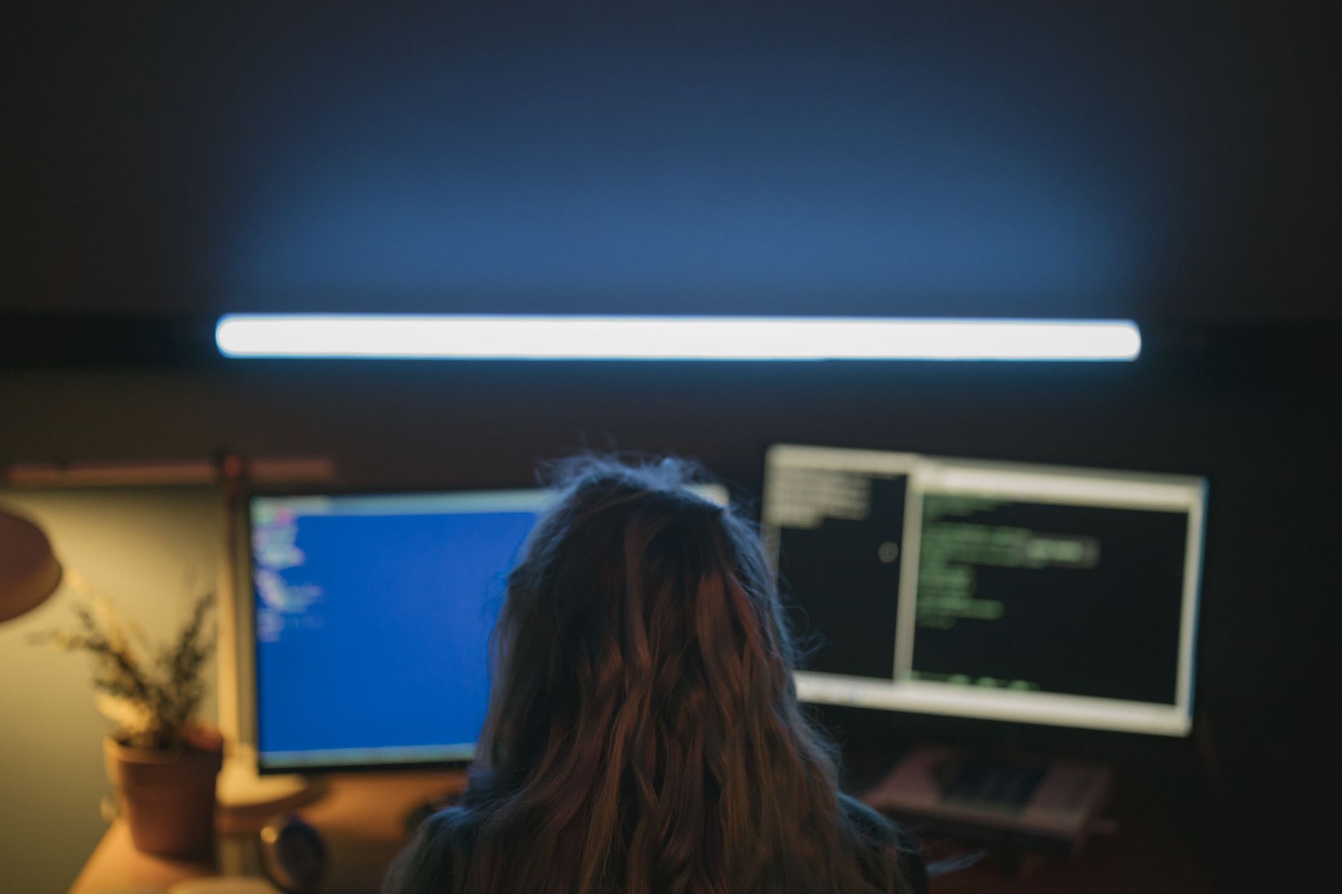 Operațiunea Matrioșka: Rusia folosește o armată de boți cu inteligență artificială pentru a influența alegerile din SUA