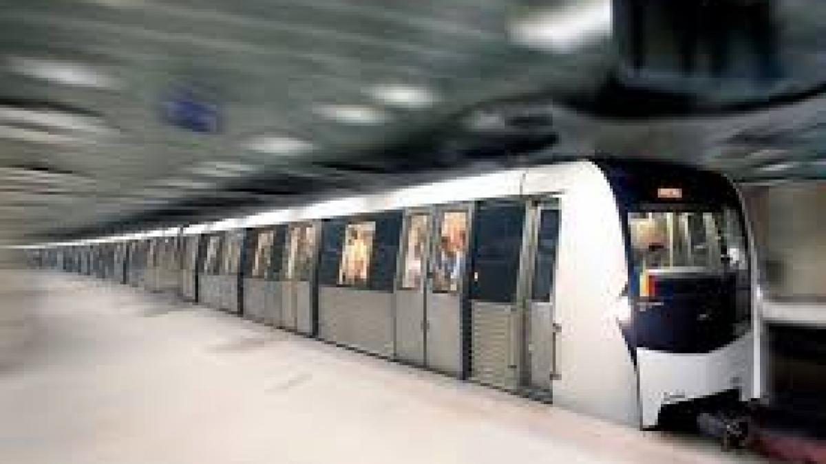 Incident grav la metrou în stația Constantin Brâncoveanu: un tânăr de 20 de ani a fost lovit de tren