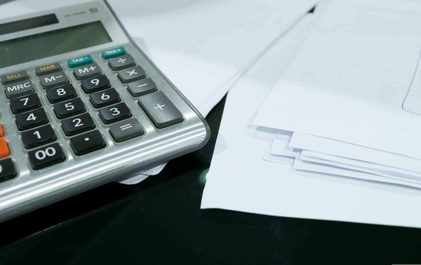 Șapte din zece angajați ai statului susțin că fondurile publice nu produc rezultate concrete