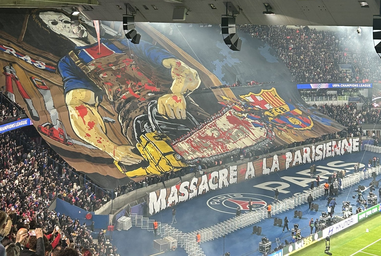 Barcelona depune plângere la UEFA după bannerul agresiv afișat de fanii lui PSG