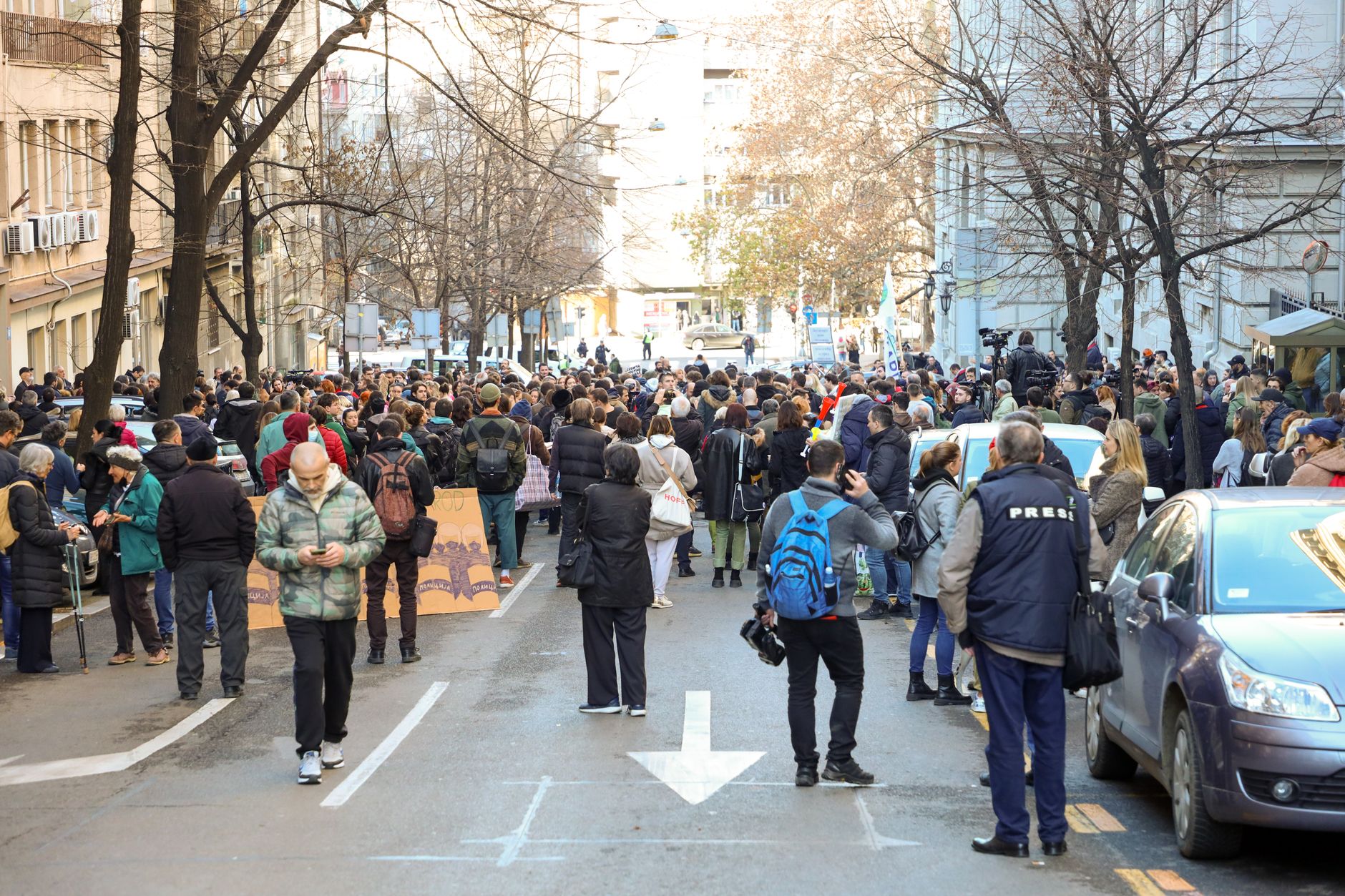 Proteste masive în Grecia: Elevi, studenți și profesori se manifestează împotriva costului ridicat al vieții