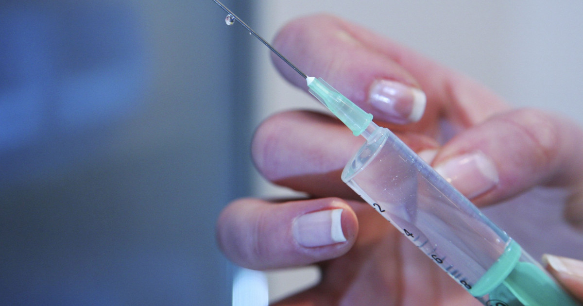 Ministrul Sănătății anunță livrarea a 65.000 de doze de vaccin antigripal până mâine seară