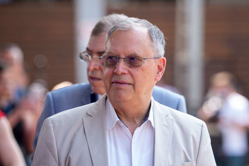 Dumitru Prunariu a fost onorat cu titlul de Doctor Honoris Causa de către Universitatea „Carol Davila”