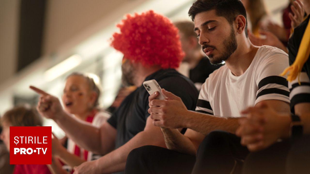 Borussia Dortmund introduce noul Fan Mode pentru a reduce utilizarea telefoanelor mobile în tribune