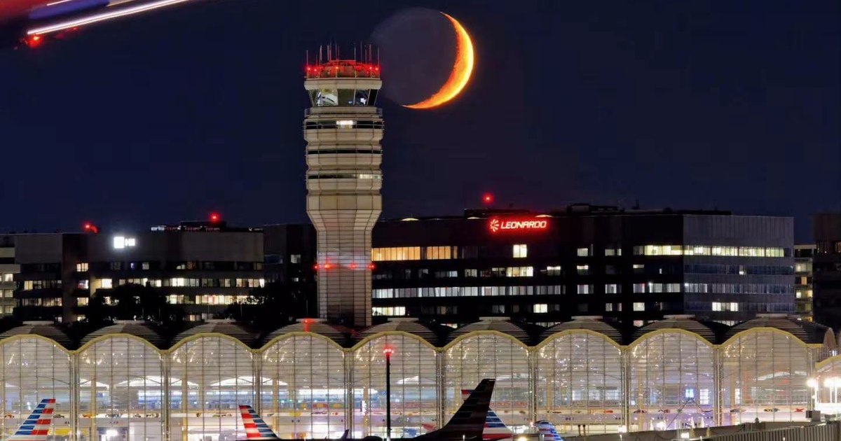 Zborurile de pe Aeroportul Ronald Reagan au fost suspendate temporar după raportarea unei drone