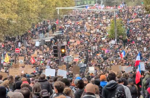 Proteste masive în Franța: zeci de mii de oameni au ieșit în stradă împotriva costurilor de trai