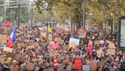 Proteste masive în Franța împotriva costurilor de viață: poliția a folosit gaze lacrimogene