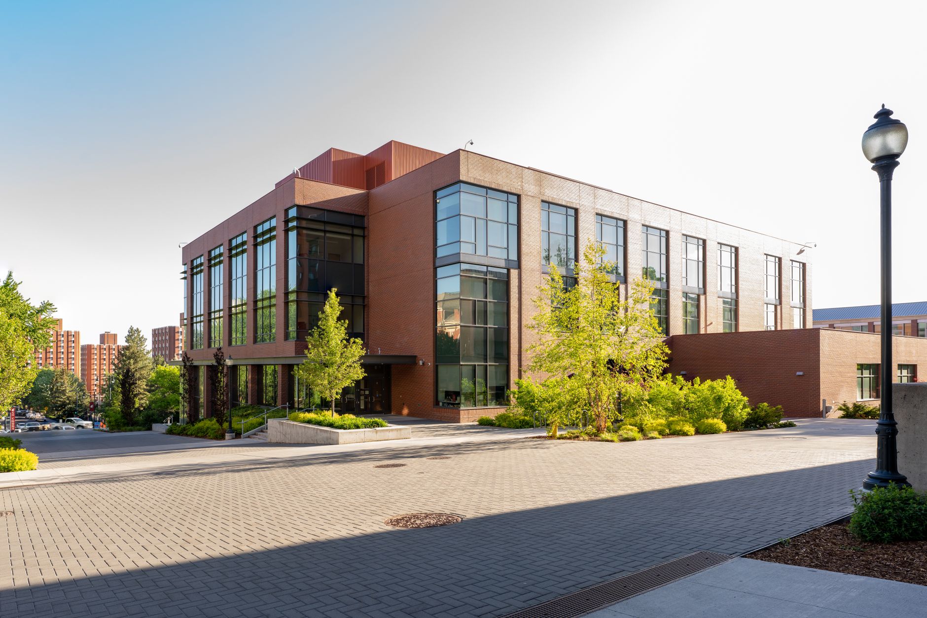 Universitatea „Alexandru Ioan Cuza” din Iași suspendă contractul de muncă pentru Alexandru Toader