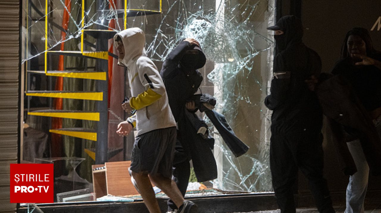 Violență și jafuri în Barcelona: 128 de persoane arestate, dintre care peste 50% sunt minori