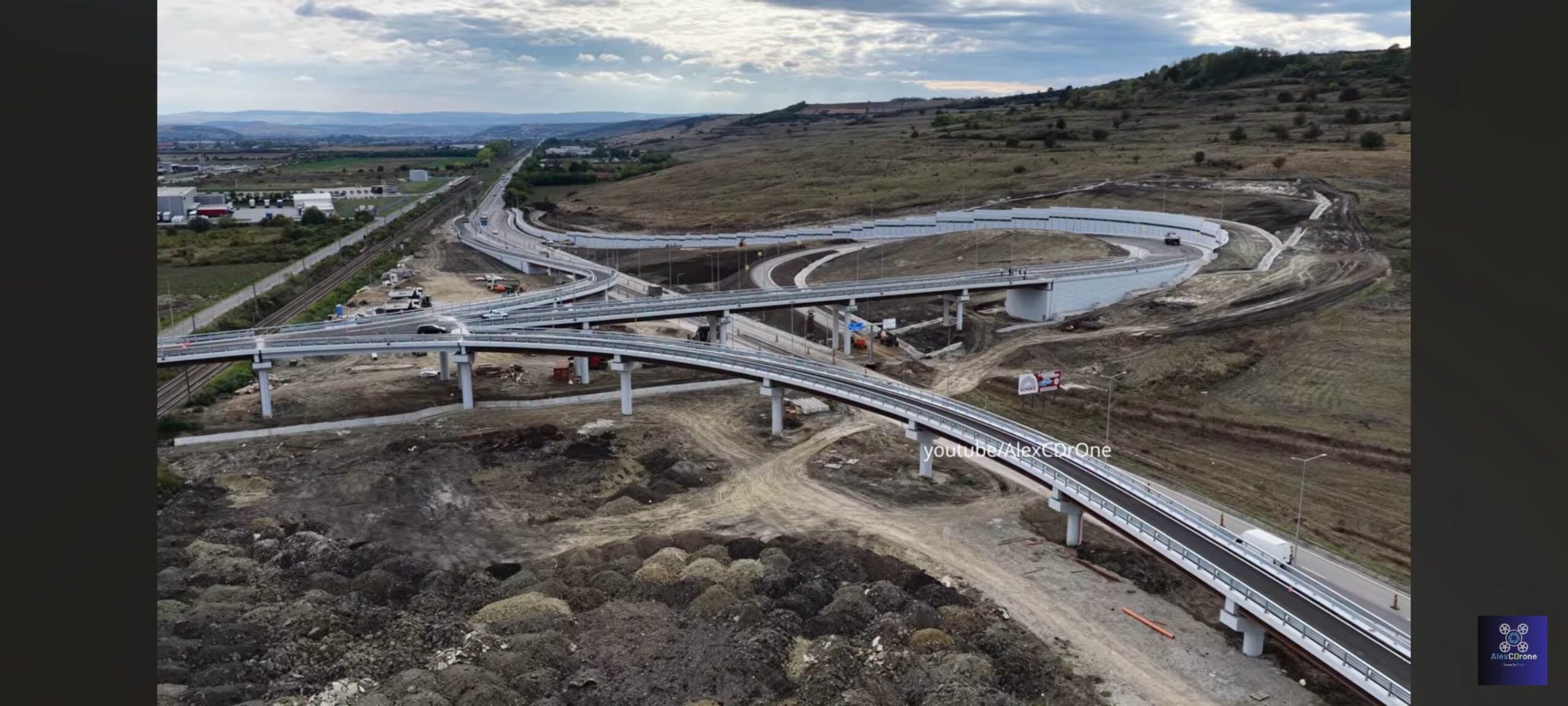 Pasajul rutier de la Jucu este finalizat, dar inaugurarea a fost amânată