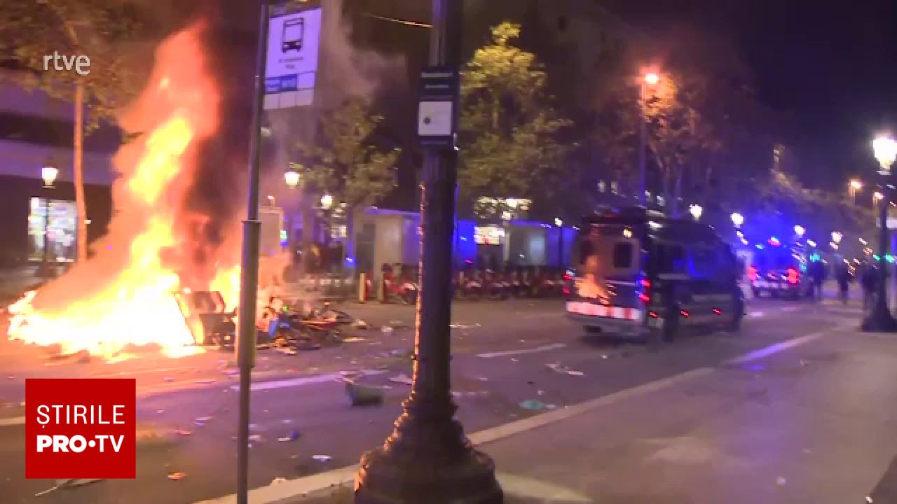 Violențe în orașele europene: confruntări violente, jafuri și mii de reținuți în Franța, Spania și Italia