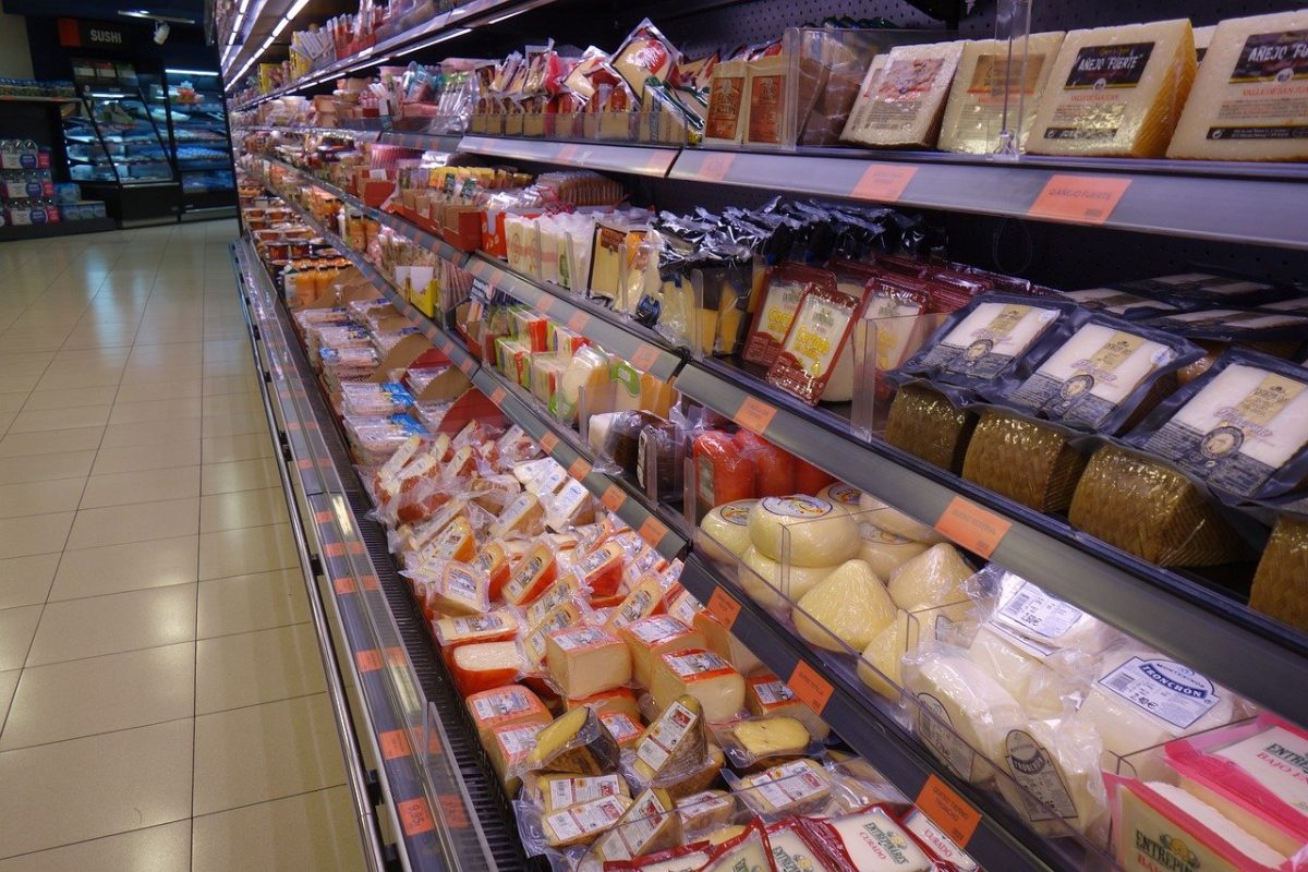 România este cea mai ieftină țară din UE la capitolul alimente, Bulgaria fiind mai scumpă