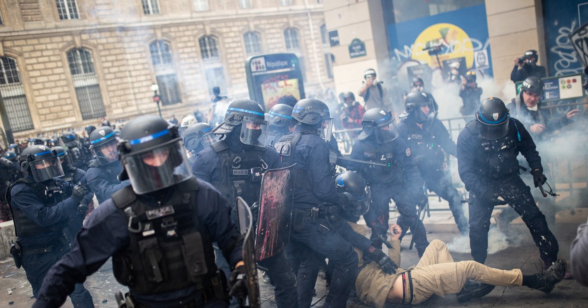 Violența poliției în Franța și reacția presei: Discuții despre represivitate și bias-ul mass-media