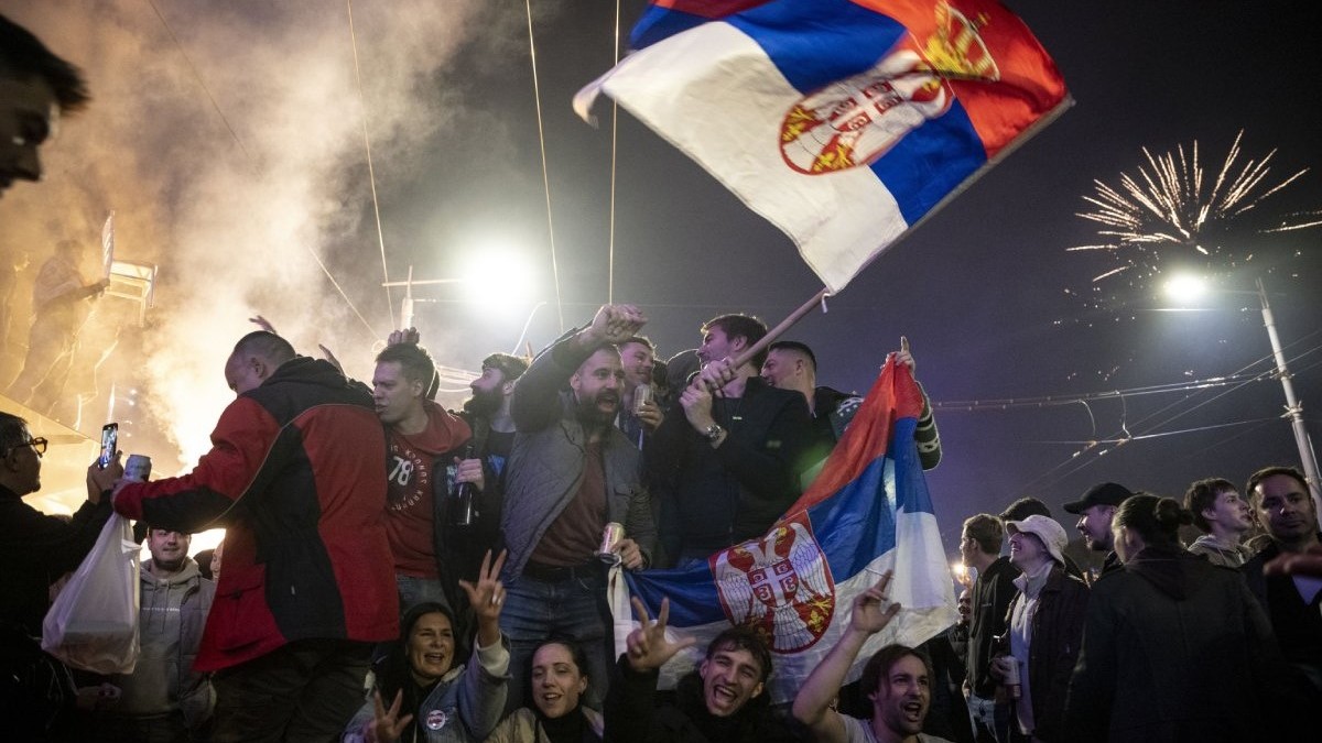 Mișcarea studenților a înlăturat regimul lui Aleksandar Vucic din Serbia în urma alegerilor anticipate