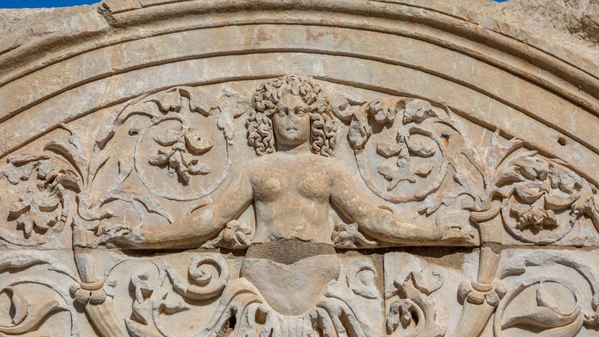 De la Atlas la Pan: cum influențează mitologia greacă vocabularul modern