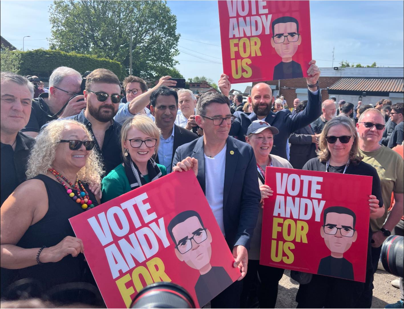 Andy Burnham își dorește revenirea Marii Britanii în Uniunea Europeană în timpul vieții sale