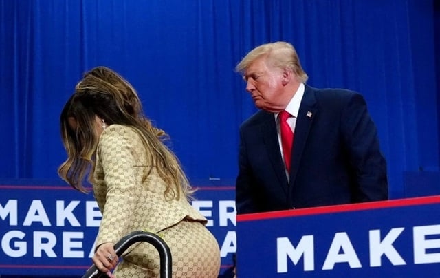 Donald Trump a făcut comentarii despre fizicul rapperiței Nicki Minaj în timpul unui miting din Michigan