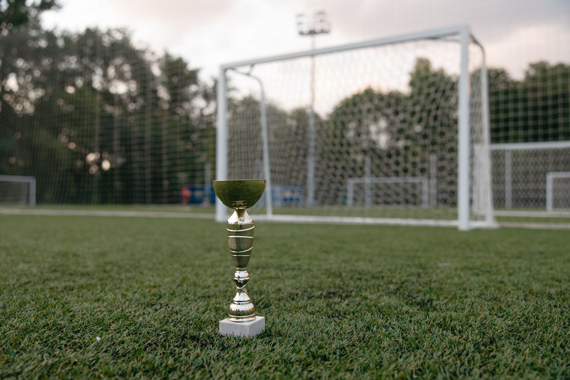 Spania domină la gala Balonului de Aur 2026: Luis de la Fuente și portarii spanioli au fost premiați la Londra