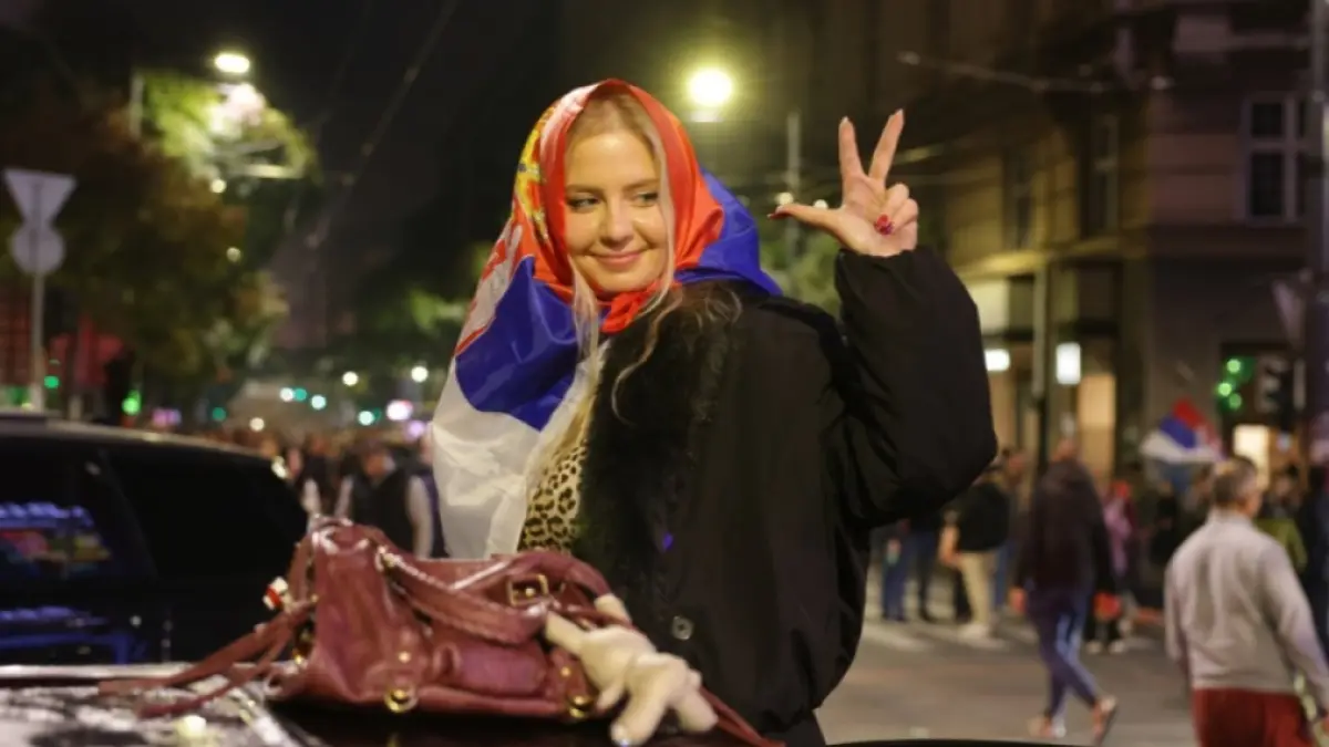 Serbia a încheiat era lui Aleksandar Vučić: Lista Studenților a câștigat alegerile prin mobilizare masivă