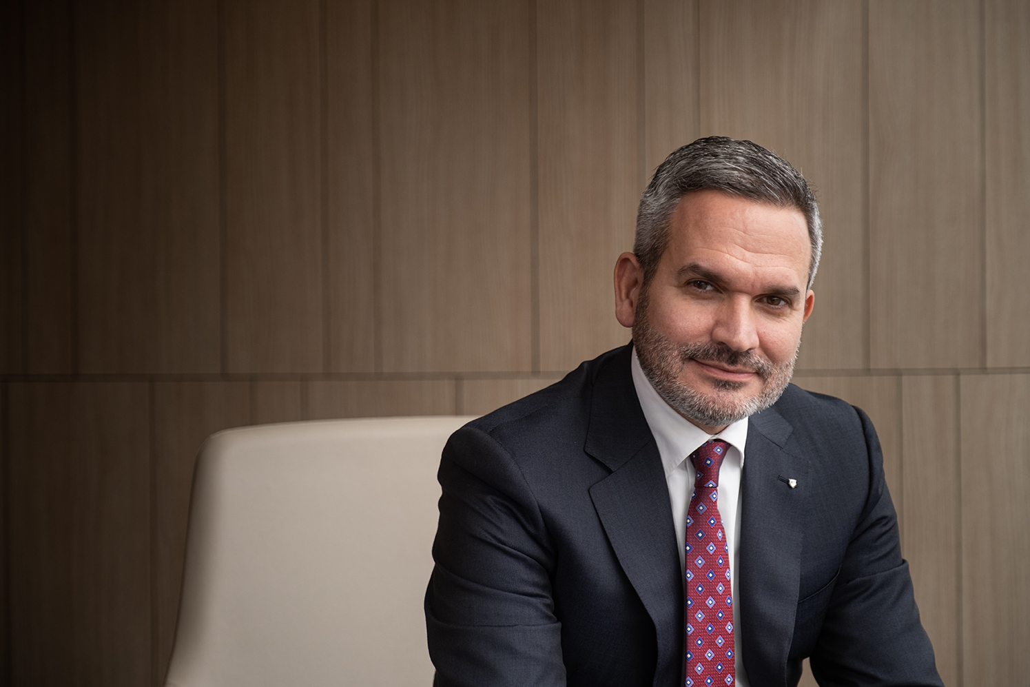 BAROMETRUL Diasporei: Peste jumătate dintre români mențin legături directe sau prin familie cu emigranții