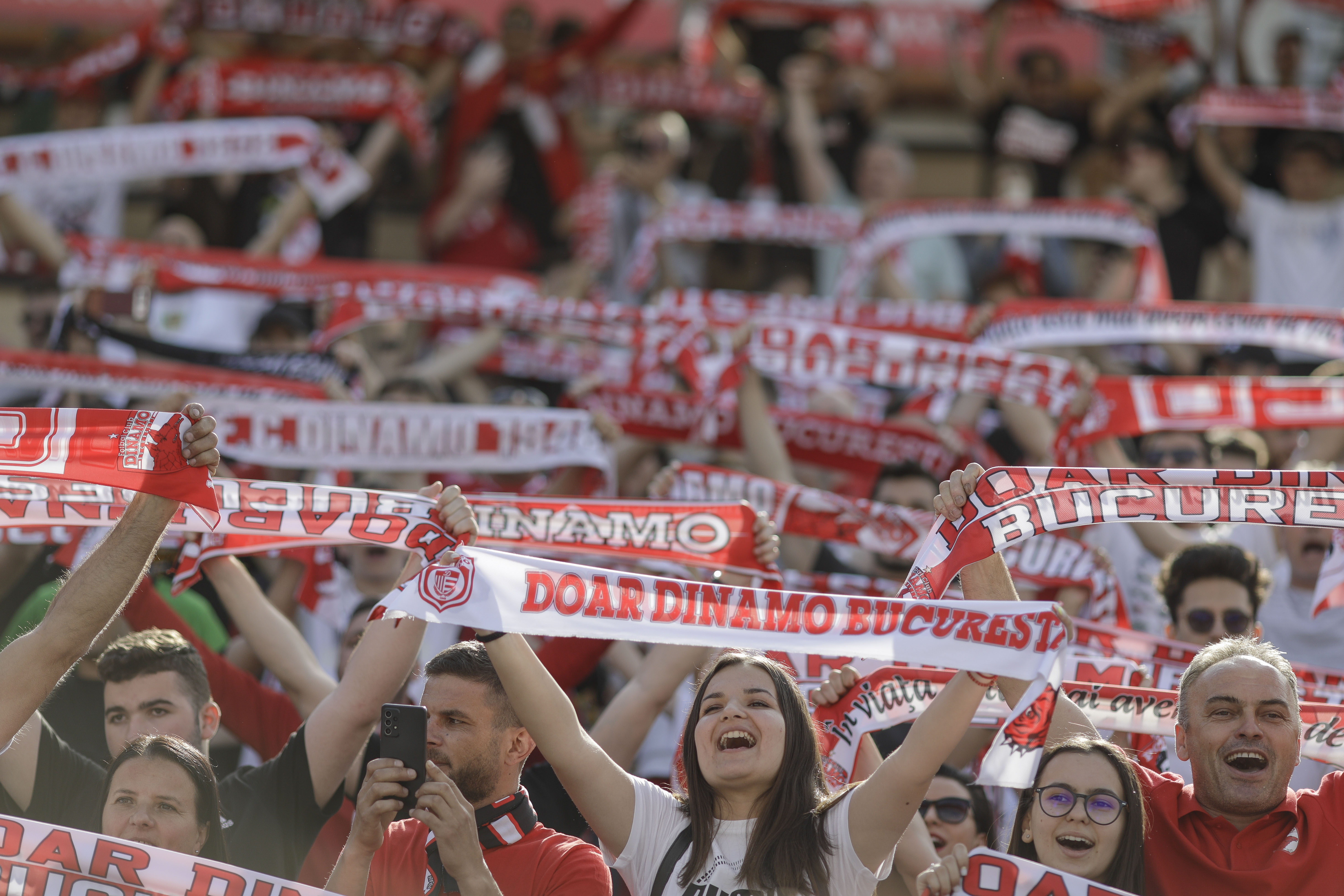 Dinamo vizează titlul de campion: Andrei Nicolescu afirmă că echipa depășește obiectivele stabilite