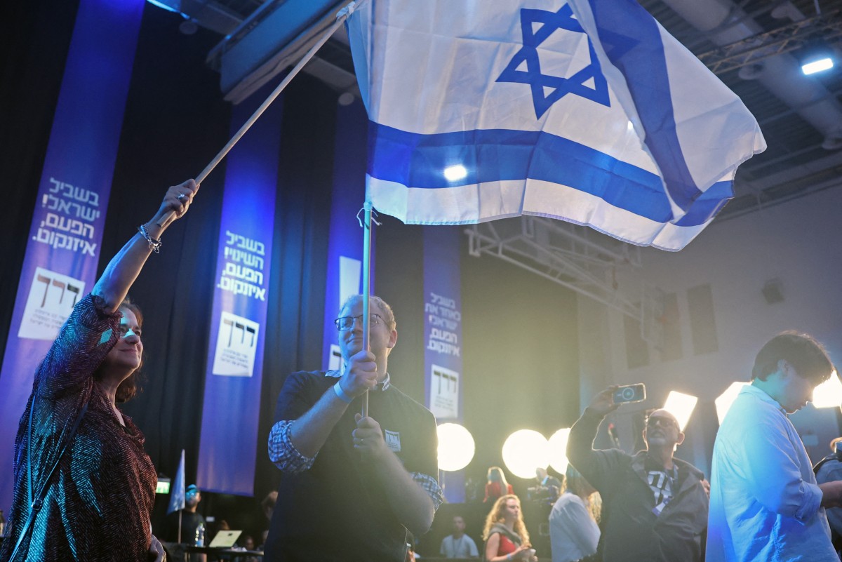 Rezultate parțiale ale alegerilor din Israel: Blocul pro-Netanyahu conduce în Knesset